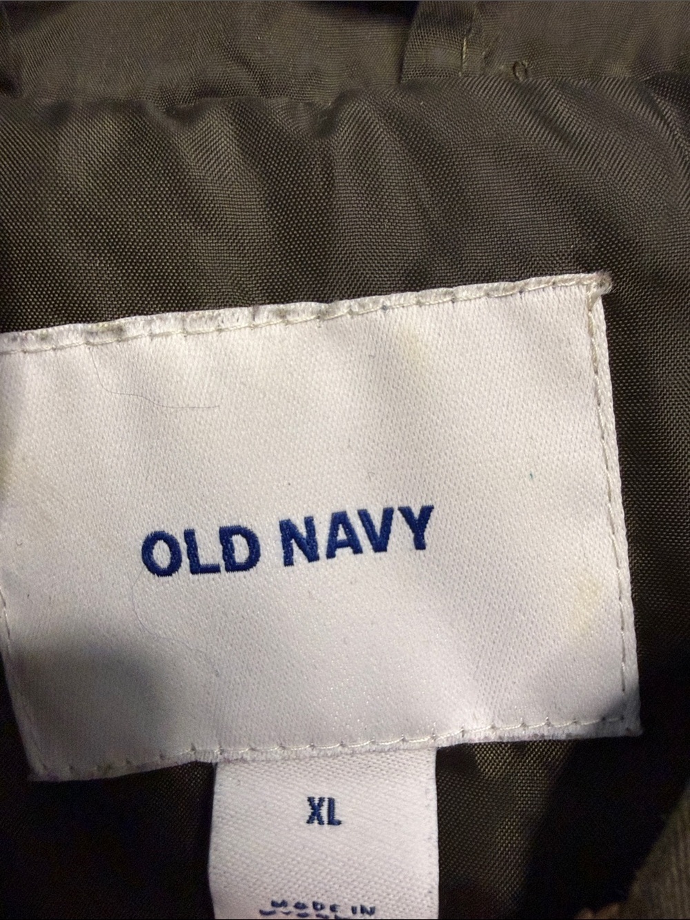 Old Navy Quilted Olive Green Sleeveless Vest with Stand Collar - Picture 2 of 4